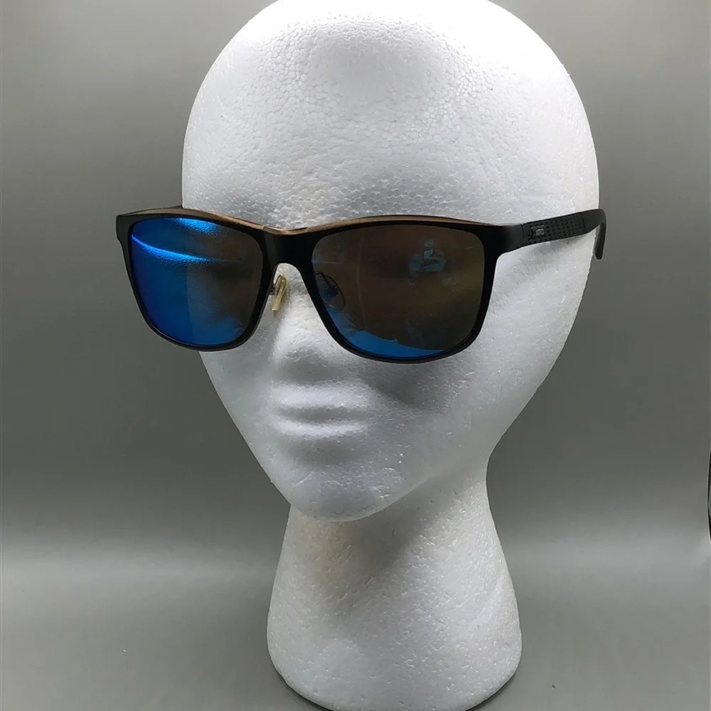 Huge lot 8 sporty  & outdoors men's sunglasses variety of brands bundle.